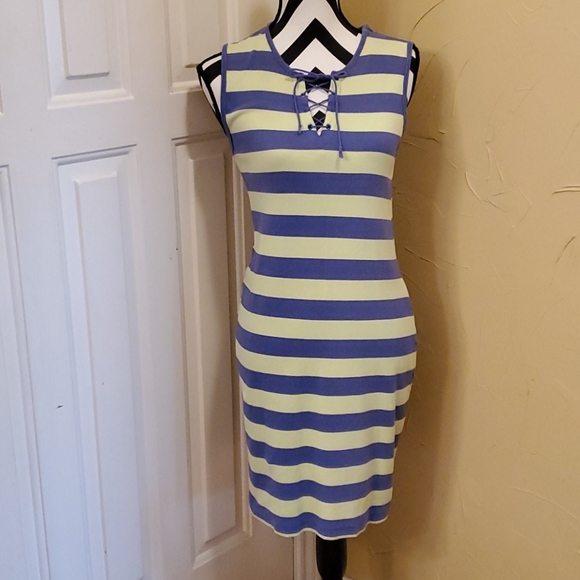 🌞SALE 3/$30🌞 C&B Sport Striped Sleeveless Dress Sm - Picture 1 of 4